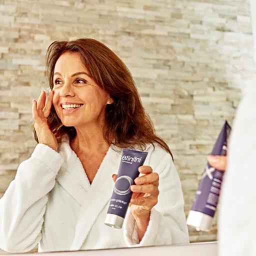 HYDRATING CLEANSER - Forever Care