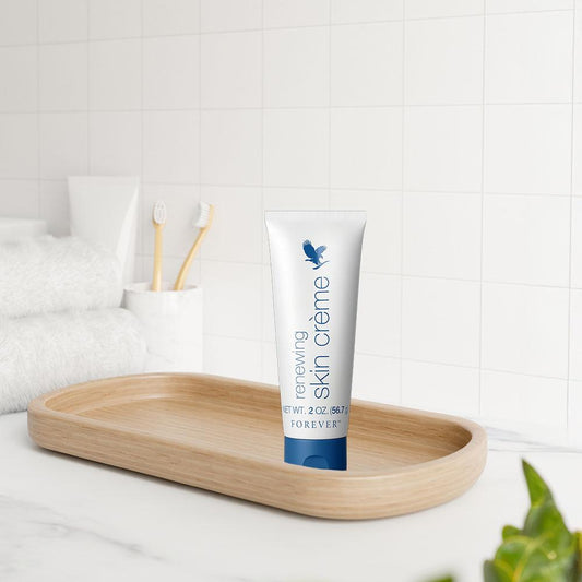 RENEWING SKIN CRÈME - Forever Care